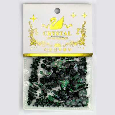 Фото Набор декора для маникюра GC-68 изумрудные кристаллы с термоклеем Christian