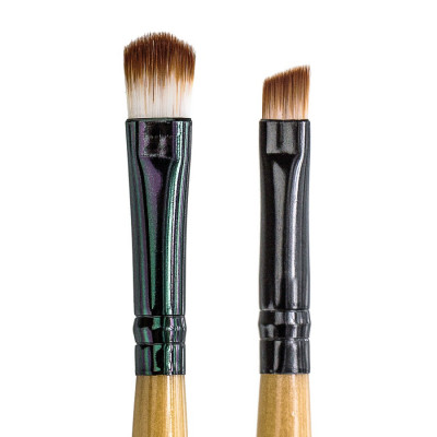 Фото Двусторонняя кисть для макияжа бровей, нанесения консилеров и теней maXmaR MB-142 maXmaR